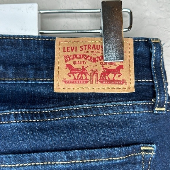 NWOT Levi's 711 Skinny Jeans Size 29 - Picture 10 of 15